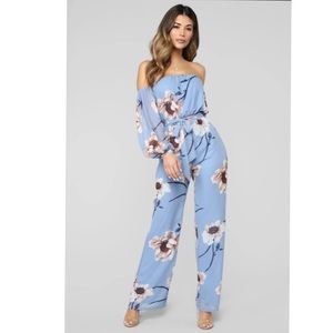 Jumpsuit from fashion nova! Size small